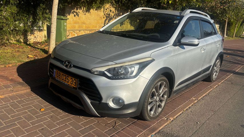 מודעת רכב יונדאי I20 קרוס