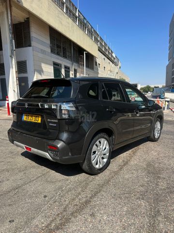 מודעת רכב סוזוקי S-Cross 3
