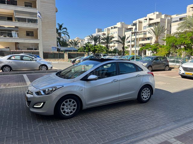 מודעת רכב יונדאי i30