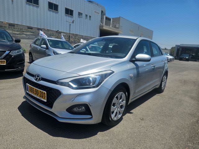 מודעת רכב יונדאי i20 2