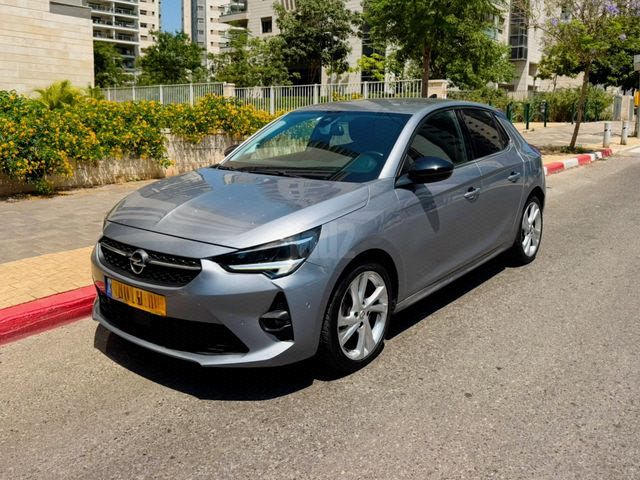 מודעת רכב אופל קורסה 1