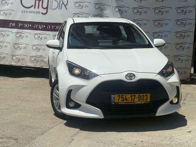 מודעת רכב טויוטה יאריס