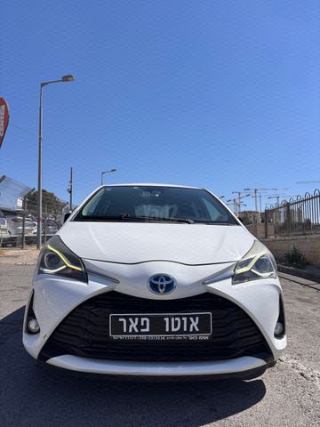 מודעת רכב טויוטה יאריס 2