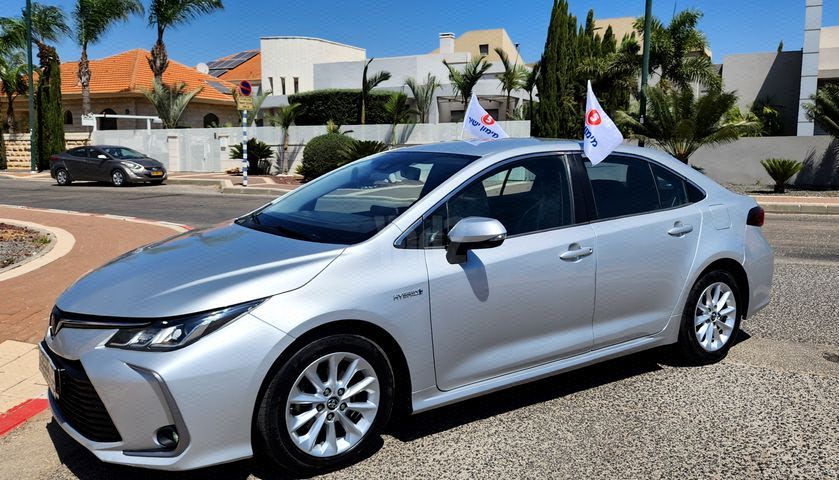 מודעת רכב טויוטה קורולה 3