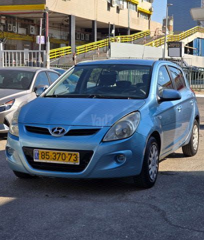 מודעת רכב יונדאי i20