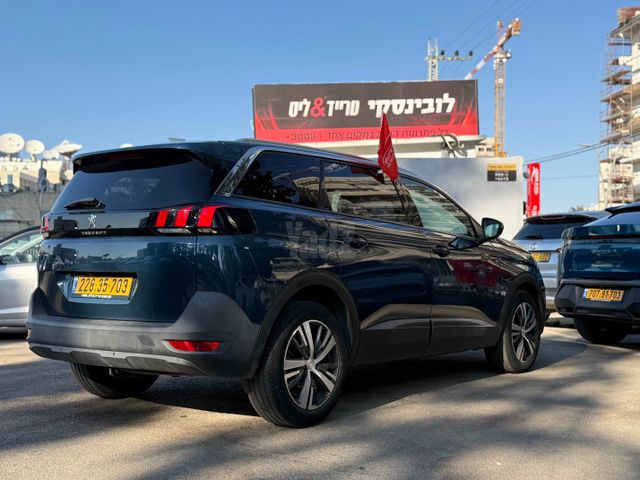 מודעת רכב פיג'ו 5008 3