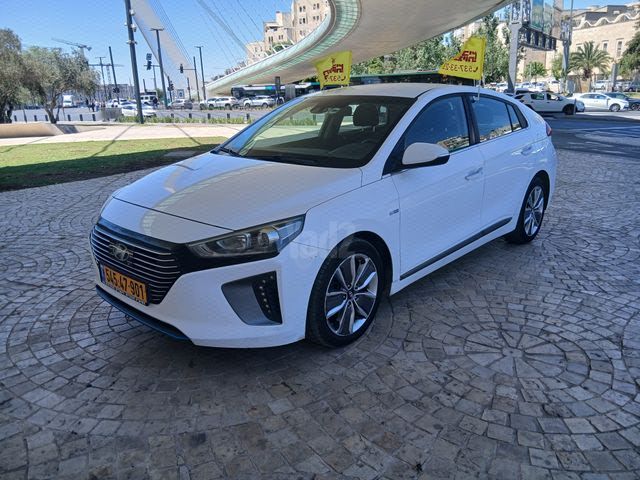 מודעת רכב יונדאי איוניק