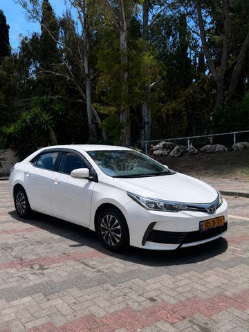 מודעת רכב טויוטה קורולה