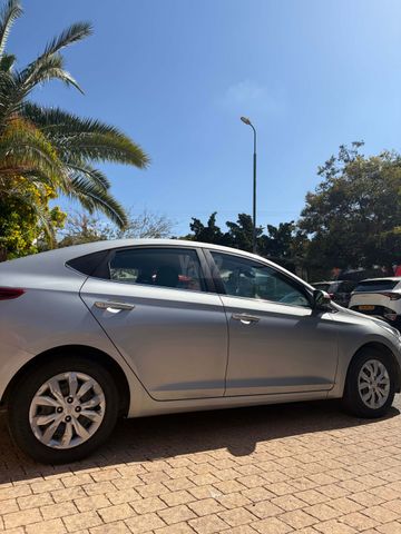 מודעת רכב יונדאי אקסנט i25