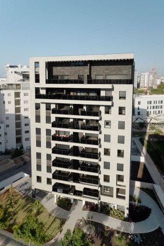 חנה רובינא 17