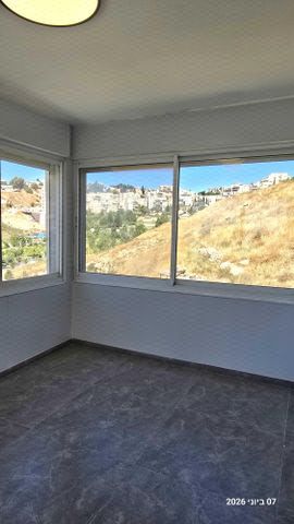 יעקב רז 19