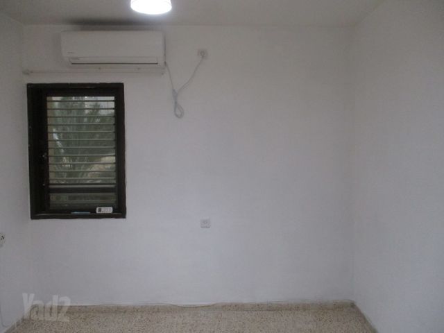 דירה להשכרה בבית שמש — 4