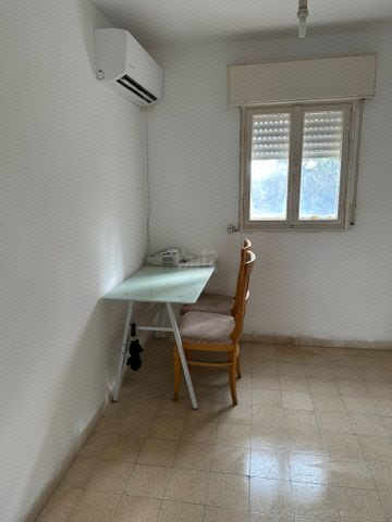 אינטרנשיונל 48