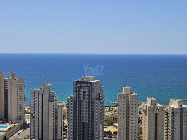 נוף הטיילת