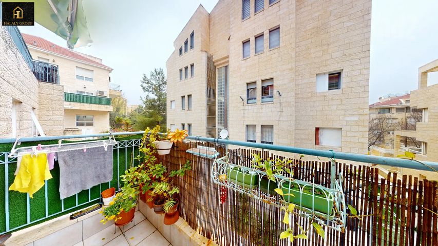 דירה למכירה בירושלים (תיווך) — 4