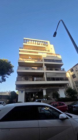 אהרון קרון 7