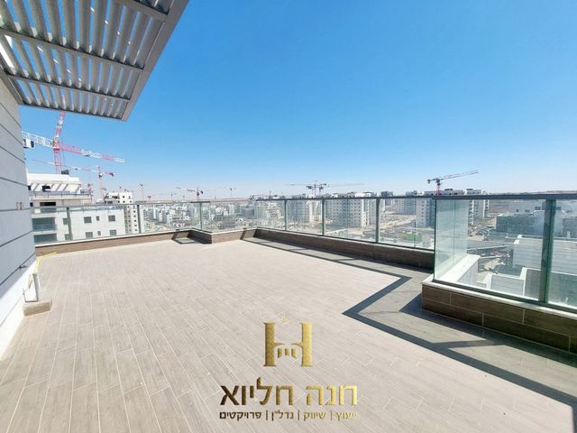 גג/ פנטהאוז