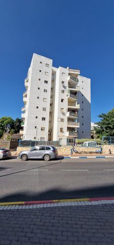 דליה 8