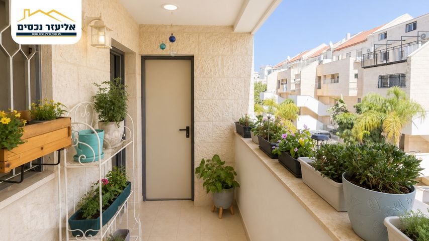 גג/ פנטהאוז למכירה בבית שמש (תיווך) — 4