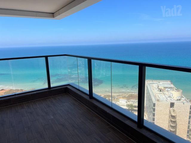 תמונה 5 של דירת 5 חדרים להשכרה בנתניה