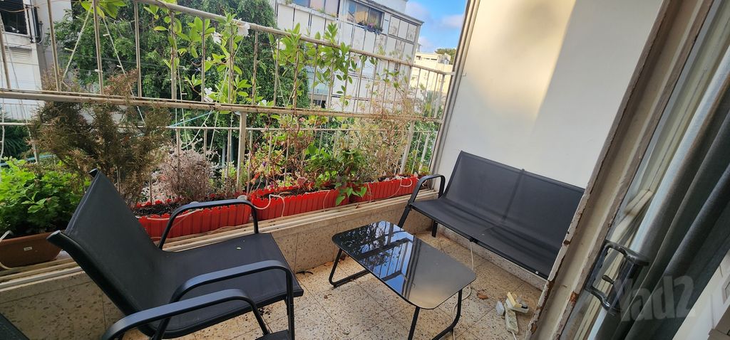 דירה להשכרה בתל אביב יפו (תיווך) — 2