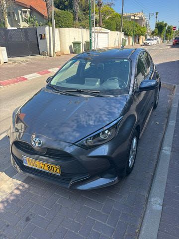 מודעת רכב טויוטה יאריס