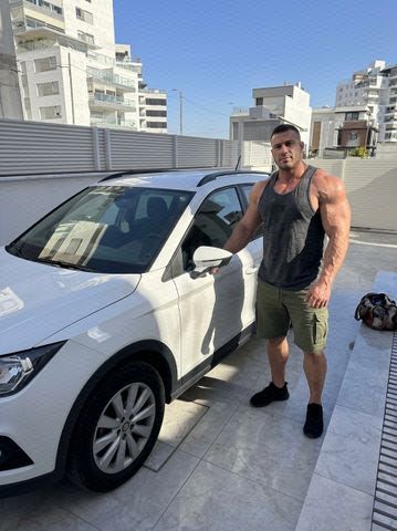 מודעת רכב סיאט ארונה