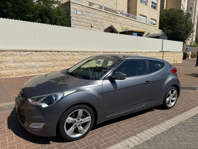 מודעת רכב יונדאי ולוסטר