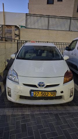 מודעת רכב טויוטה פריוס