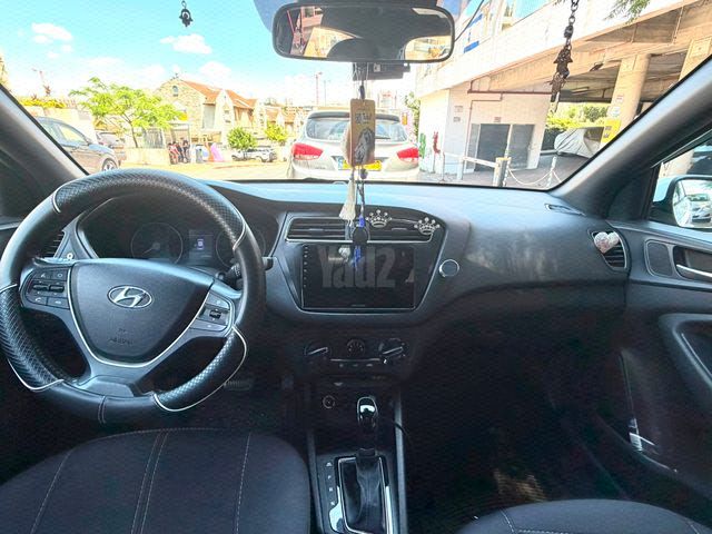 מודעת רכב יונדאי i20