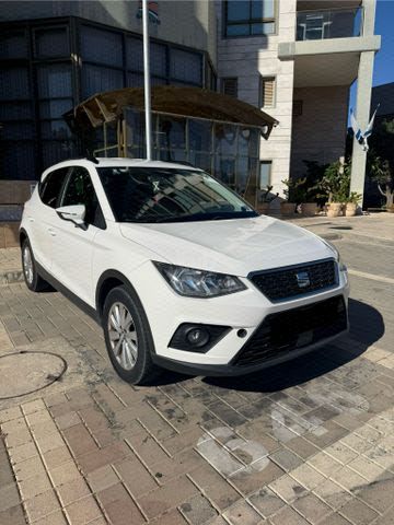 מודעת רכב סיאט ארונה
