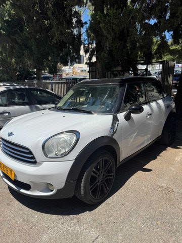 מודעת רכב מיני קאנטרימן