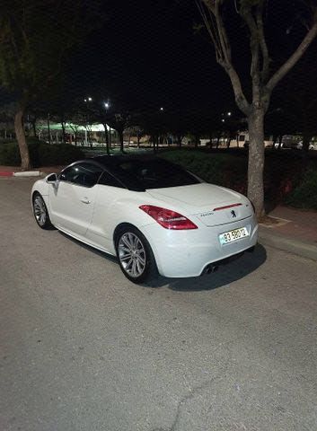 מודעת רכב פיג'ו RCZ