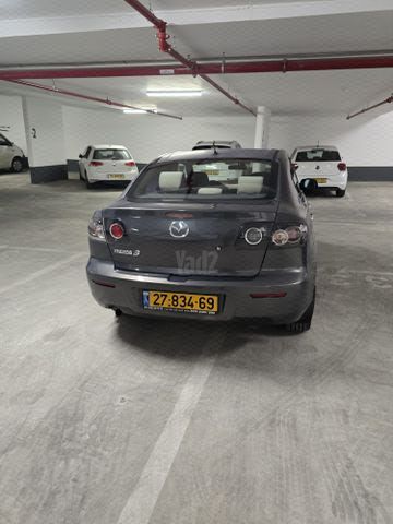 מודעת רכב מאזדה 3