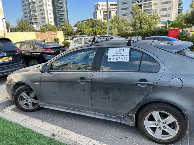 מודעת רכב מיצובישי לנסר