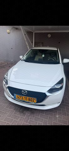 מודעת רכב מאזדה 2