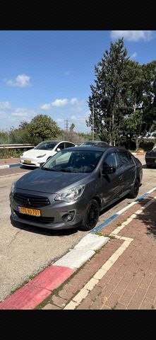 מודעת רכב מיצובישי אטראז'