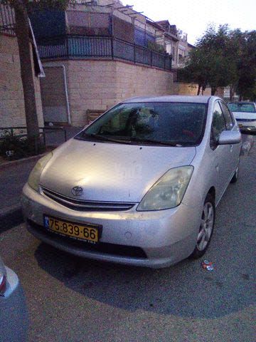 מודעת רכב טויוטה פריוס