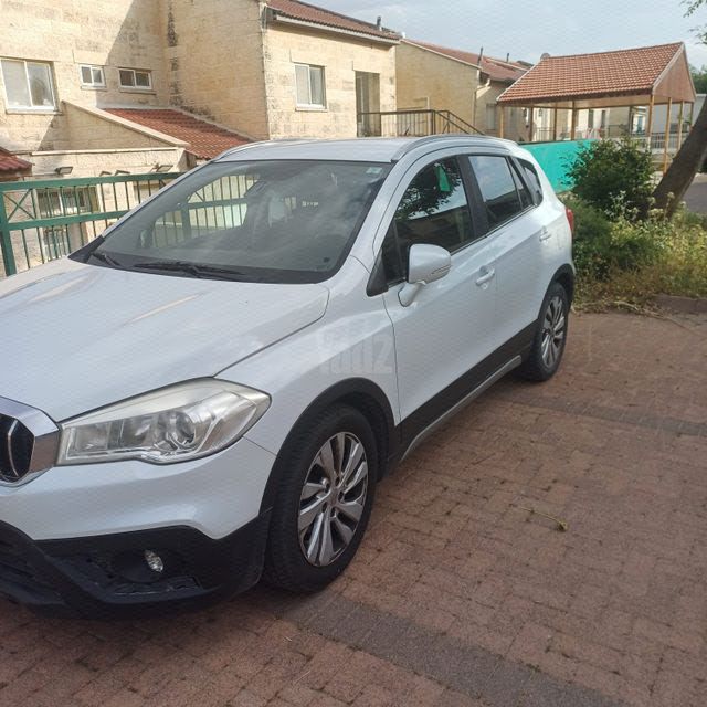 מודעת רכב סוזוקי קרוסאובר