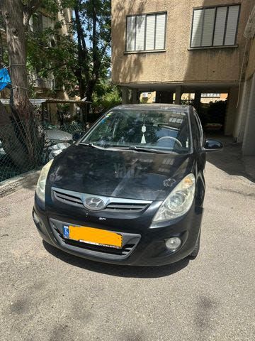 מודעת רכב יונדאי i20