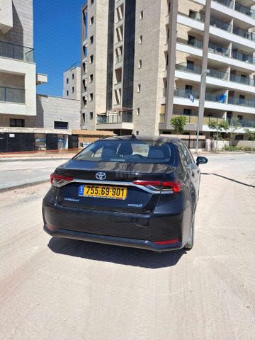 מודעת רכב טויוטה קורולה