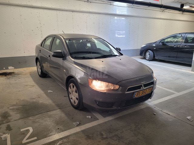 מודעת רכב מיצובישי לנסר