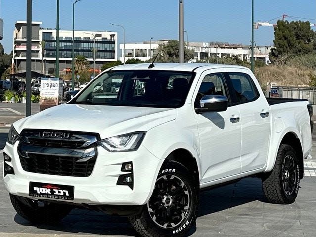 מודעת רכב איסוזו די-מקס