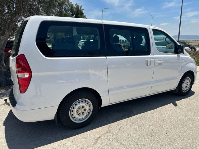 מודעת רכב יונדאי H-1 / i800 2