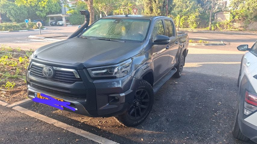 מודעת רכב טויוטה היילקס