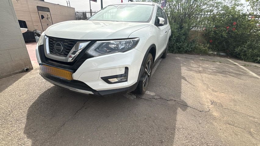 מודעת רכב ניסאן אקס טרייל
