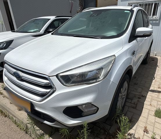 מודעת רכב פורד קוגה