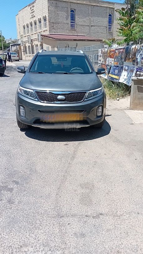 מודעת רכב קיה סורנטו