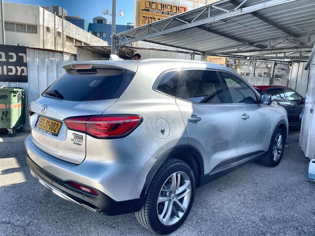 מודעת רכב אם ג'י EHS PHEV 1