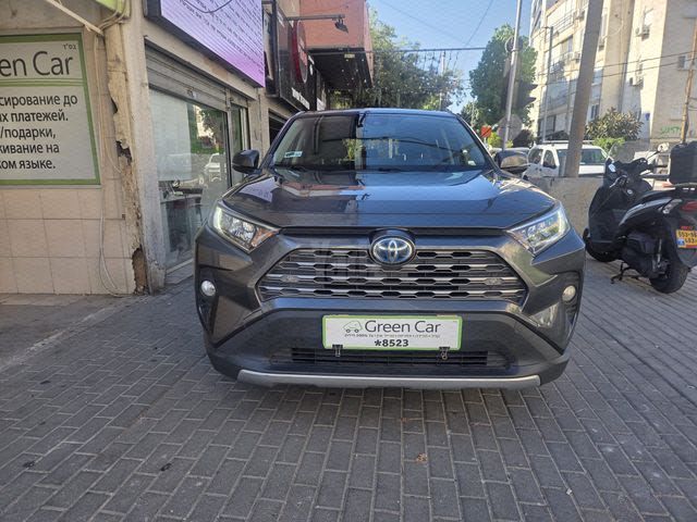 מודעת רכב טויוטה RAV4